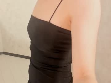 female cam girl avekenni image #3350527