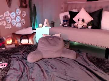 female cam girl aubrilee image #1314222
