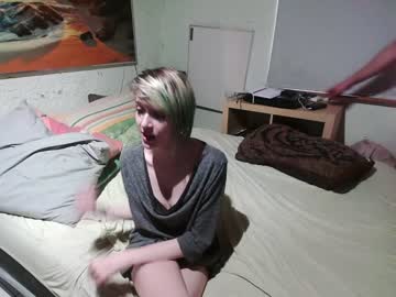 female cam couple xevoxschlumpf image #3920178