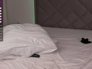 female cam girl _see_bee_ image #3859866