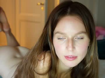 female cam girl ellaa91 image #2583254