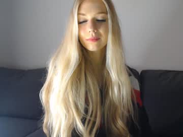 female cam girl pervyblonde image #533850