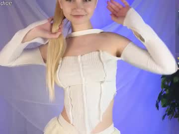 emily_glimmer  female  webcam