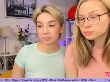 female cam couple huntertiana image #1222506