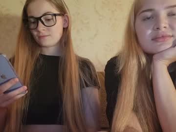 female cam couple angry_girl image #2703875
