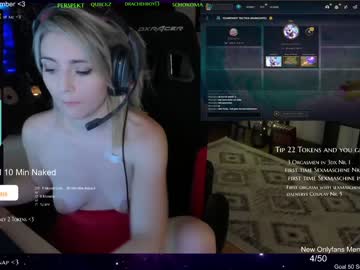 female cam girl kimilee22 image #2650391