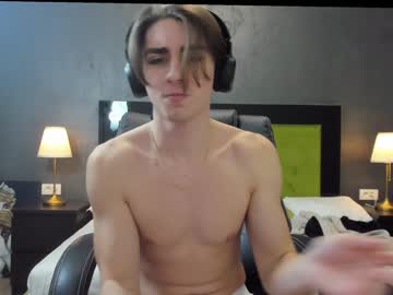 female cam man dylansalvatore image #3562853