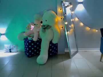 female cam girl juliabeng1 image #2782393