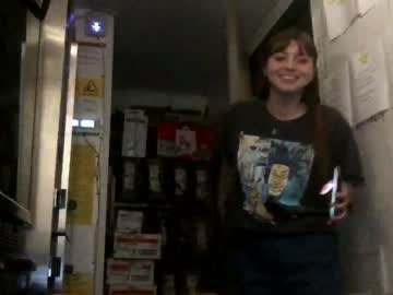female cam couple hornskgc image #239190