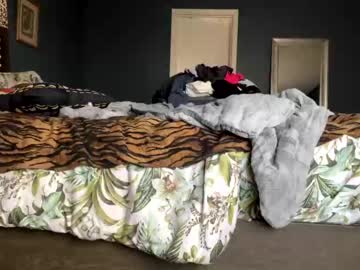 female cam girl monstrumologist image #2198279