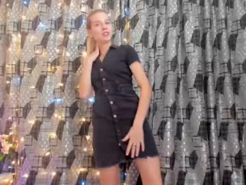 female cam girl sharonmorgans image #3392127