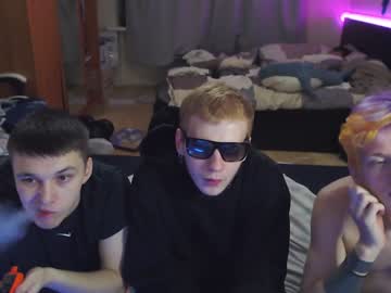 female cam man alvin__main image #2800226