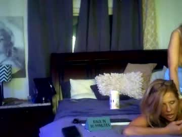 female cam couple hotlantamilf411 image #1280768