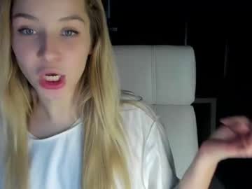 female cam girl sun_shine_baby image #701749