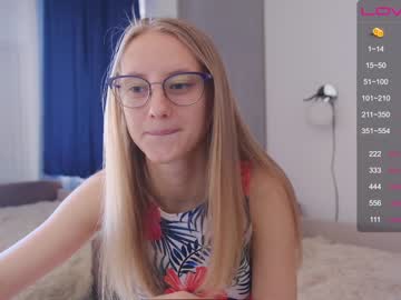 female cam girl angeellina image #1381674