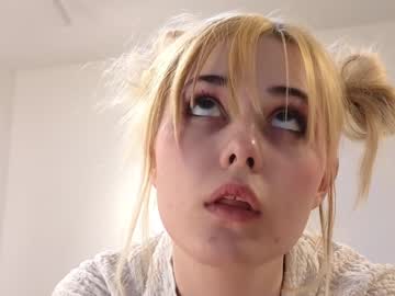female cam girl bmwm5e60lux image #4044606