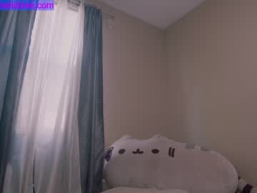 female cam girl chroniclove image #2813182