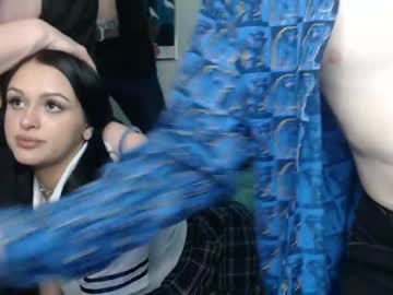 female cam couple hizgi image #1995205