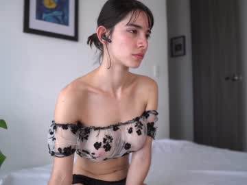 female cam girl maria_alfonsina image #2390175
