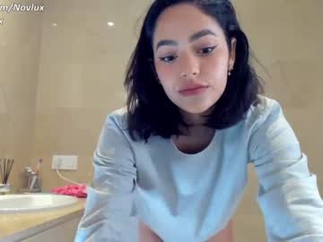 female cam girl n_o_v_a image #870795