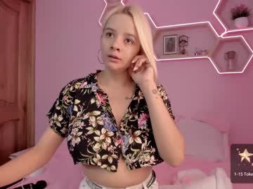 female cam girl bella_adams_ image #1354750