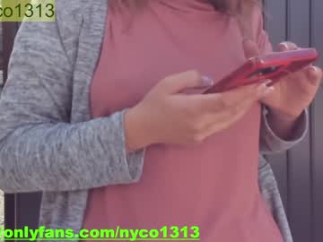 female cam girl nyconik image #2730443