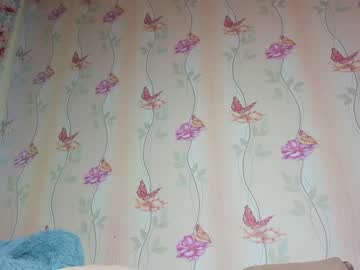 female cam couple kate_pirse image #2610582