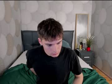 female cam man david_stain image #1654383