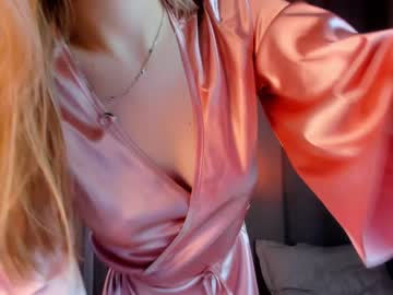 female cam girl milablush image #3706653