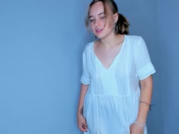female cam girl lindamildreda image #3948446