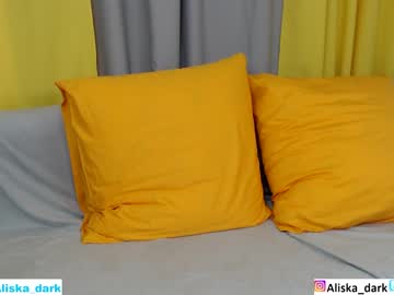 female cam girl aliska_dark image #1020404