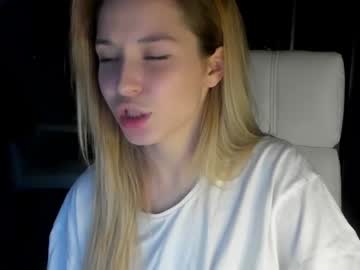 female cam girl sun_shine_baby image #738060