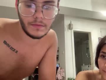 female cam couple andykelly69 image #2394254