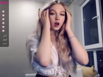 female cam girl small_blondee image #77857