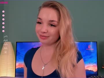 female cam couple huntertiana image #1790224