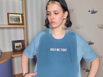 female cam girl sun_like_hugs image #3929202