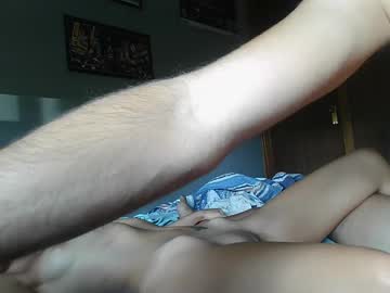 female cam couple swing_queen image #4025914