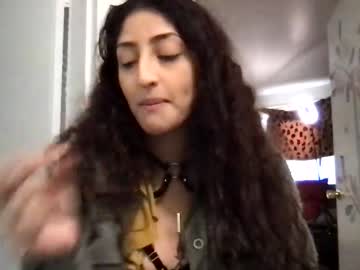 female cam girl amongmilky97 image #3973026