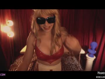 female cam girl lucieoude_ image #661700