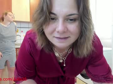 female cam couple juliana35 image #2300124