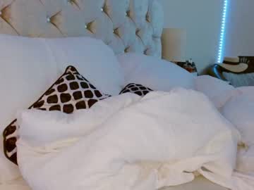 female cam girl myassistant image #113340