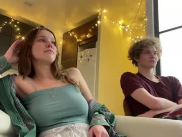female cam couple di_n_alex image #3643406