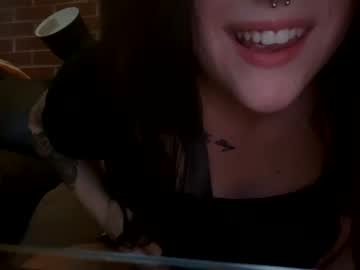 female cam girl maddsmax666 image #633189