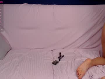 female cam couple gary_and_sandra image #1771640