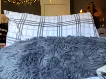 female cam girl violettumami image #1727750