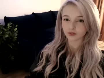 female cam girl xoberry image #243133