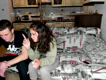 female cam couple family_intrigue image #548099