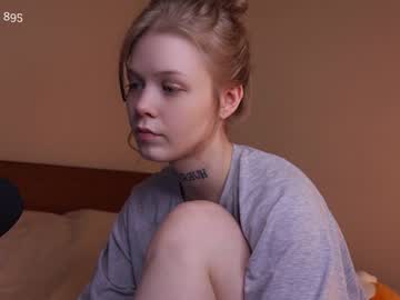 female cam girl tendertainted image #2216494