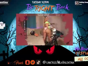 female cam girl milavalentinax image #2893370