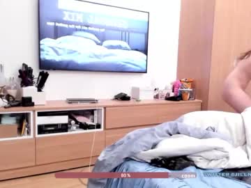 female cam girl jillikins image #1862952